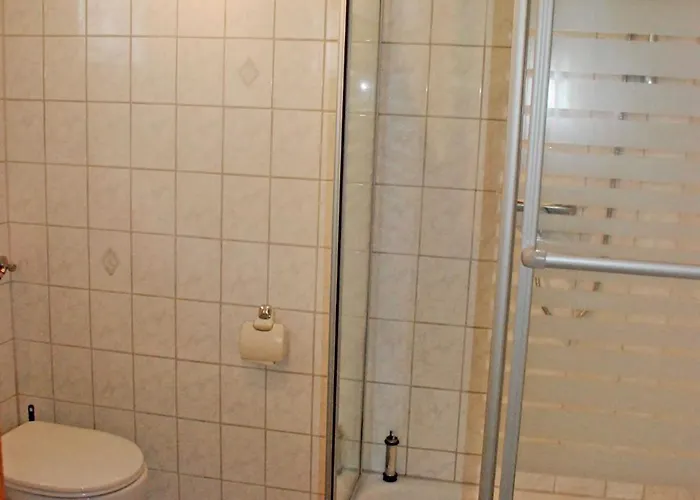 Ferienbungalow Mit Gro_em Garten I